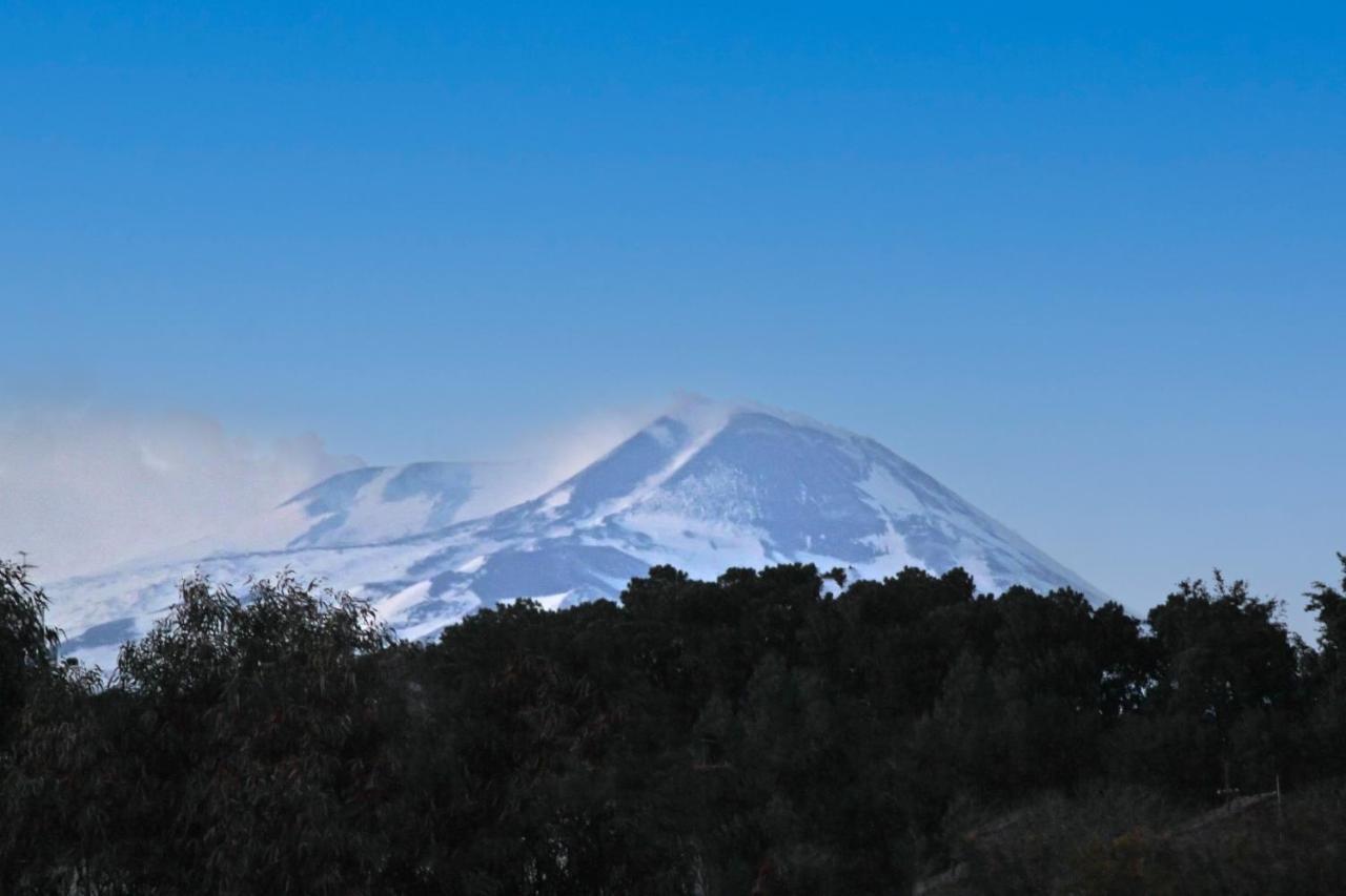 La Pietra Nera - Etna Home Catánia Buitenkant foto